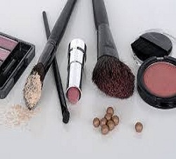 Eyebrow Growth Products Market